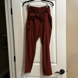 Athleta skyline paper bag waist pants